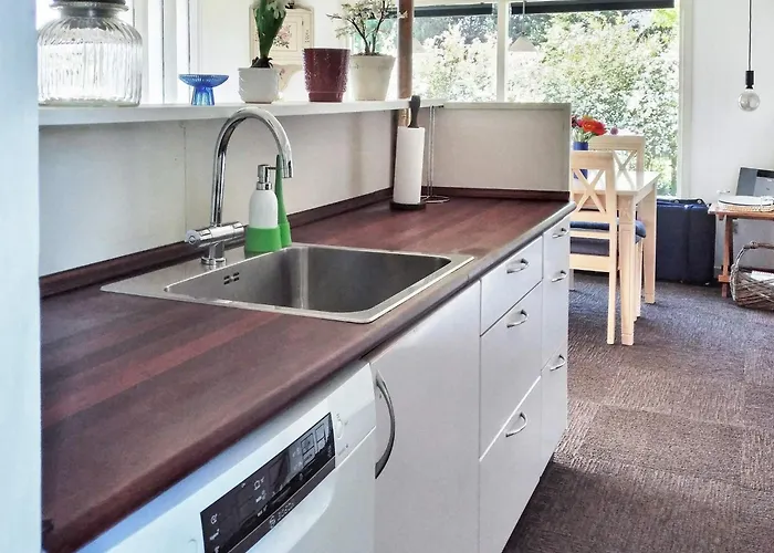 בית נופש 6 Person In Glesborg